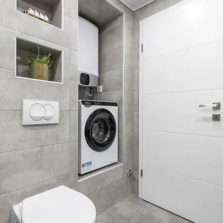 Heritage Geza In Centar With Private Parking Apartament