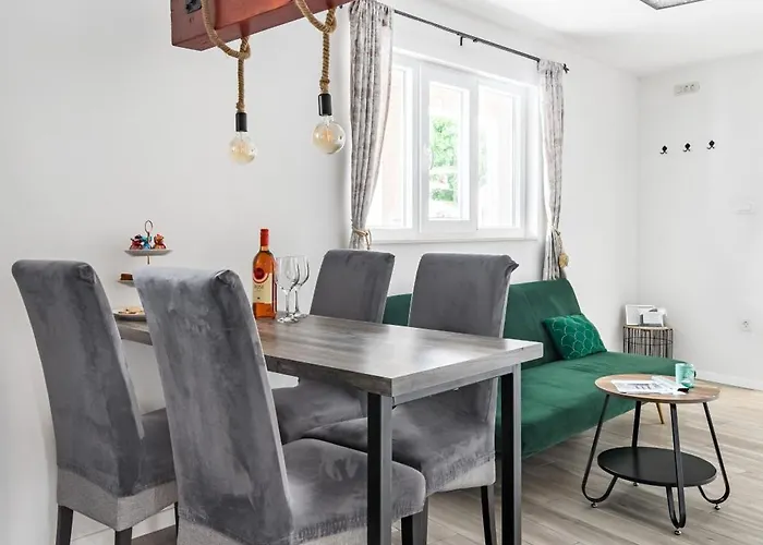 Apartman Heritage Geza In Centar With Private Parking *